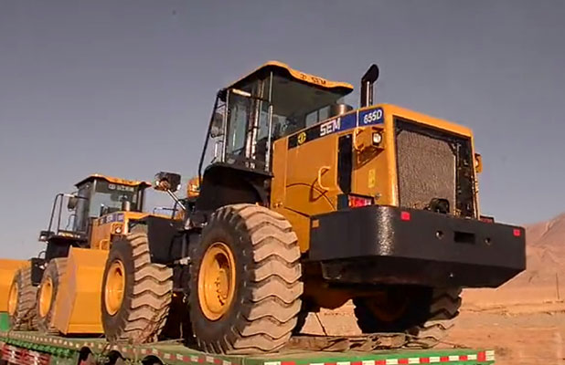 品牌故事-山工機(jī)械尋路青海